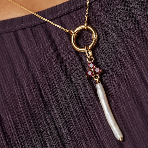 &Mu;&epsilon;&nu;&tau;&alpha;&gamma;&iota;ό&nu; Luz &alpha;&pi;ό &Chi;&rho;&upsilon;&sigma;ό &mu;&epsilon; &Mu;&alpha;&rho;&gamma;&alpha;&rho;&iota;&tau;ά&rho;&iota; &kappa;&alpha;&iota; &Rho;&omicron;&delta;&omicron;&lambda;ί&tau;&epsilon;&sigmaf;