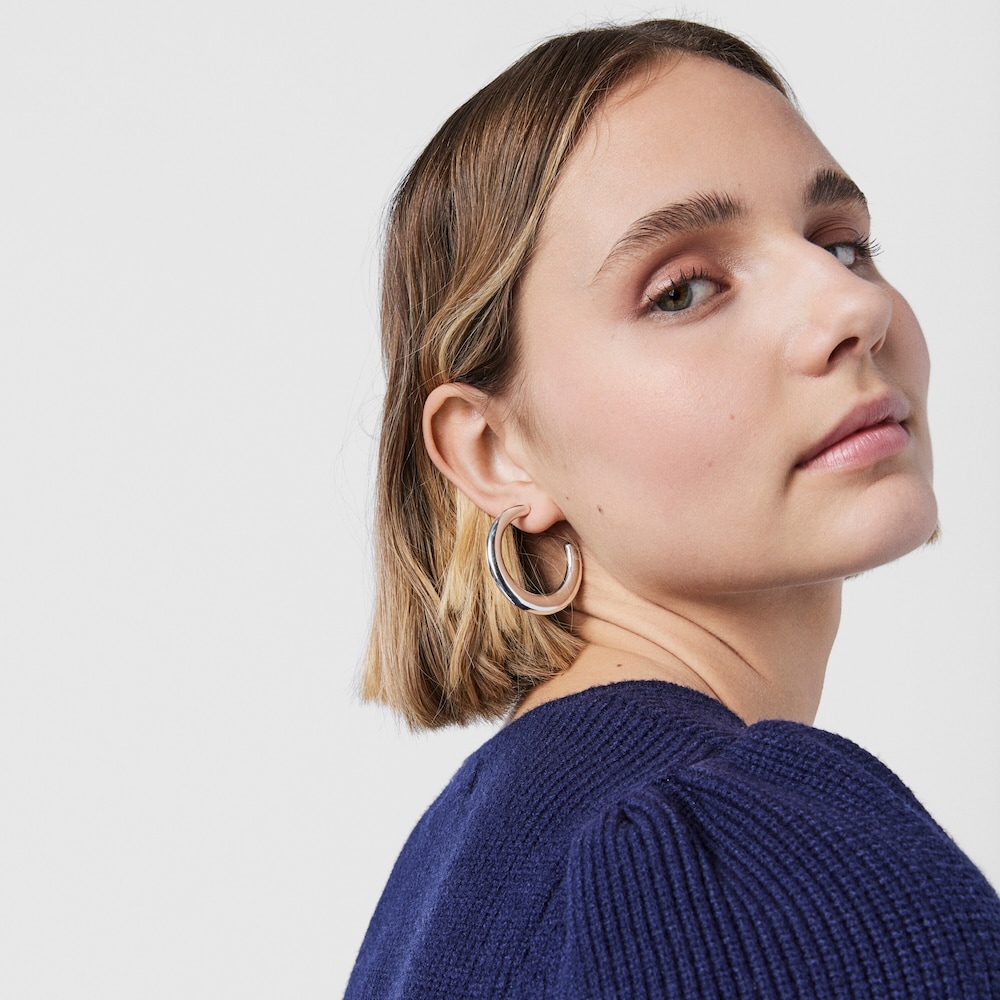 Silver Warm Hoop earrings image number 4