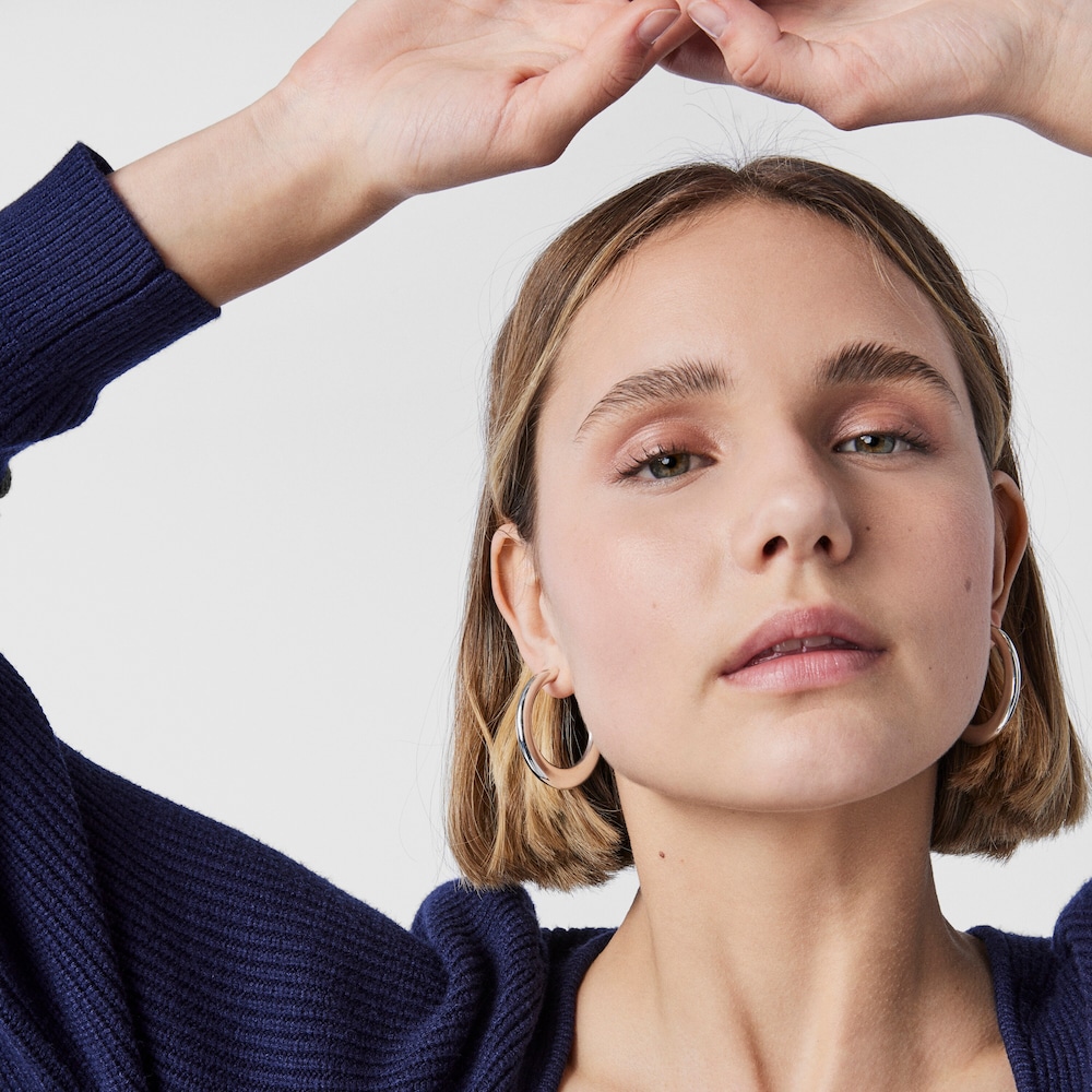 Silver Warm Hoop earrings image number 7