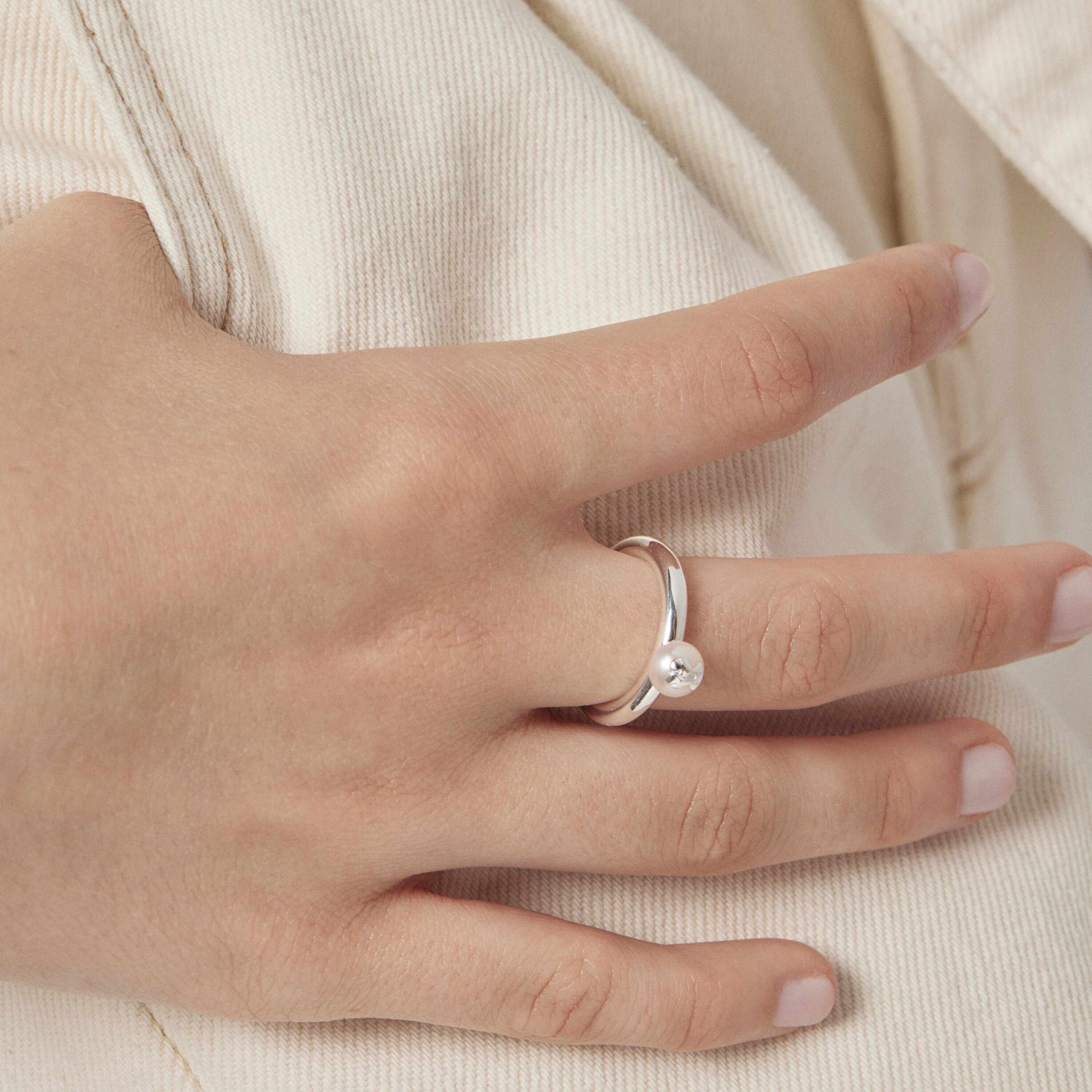 Silver and Pearl TOUS Icon Ring with Bear motif