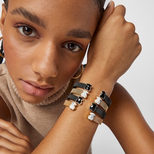 Gold-colored IP Steel Mesh Color Bracelet with Howlite