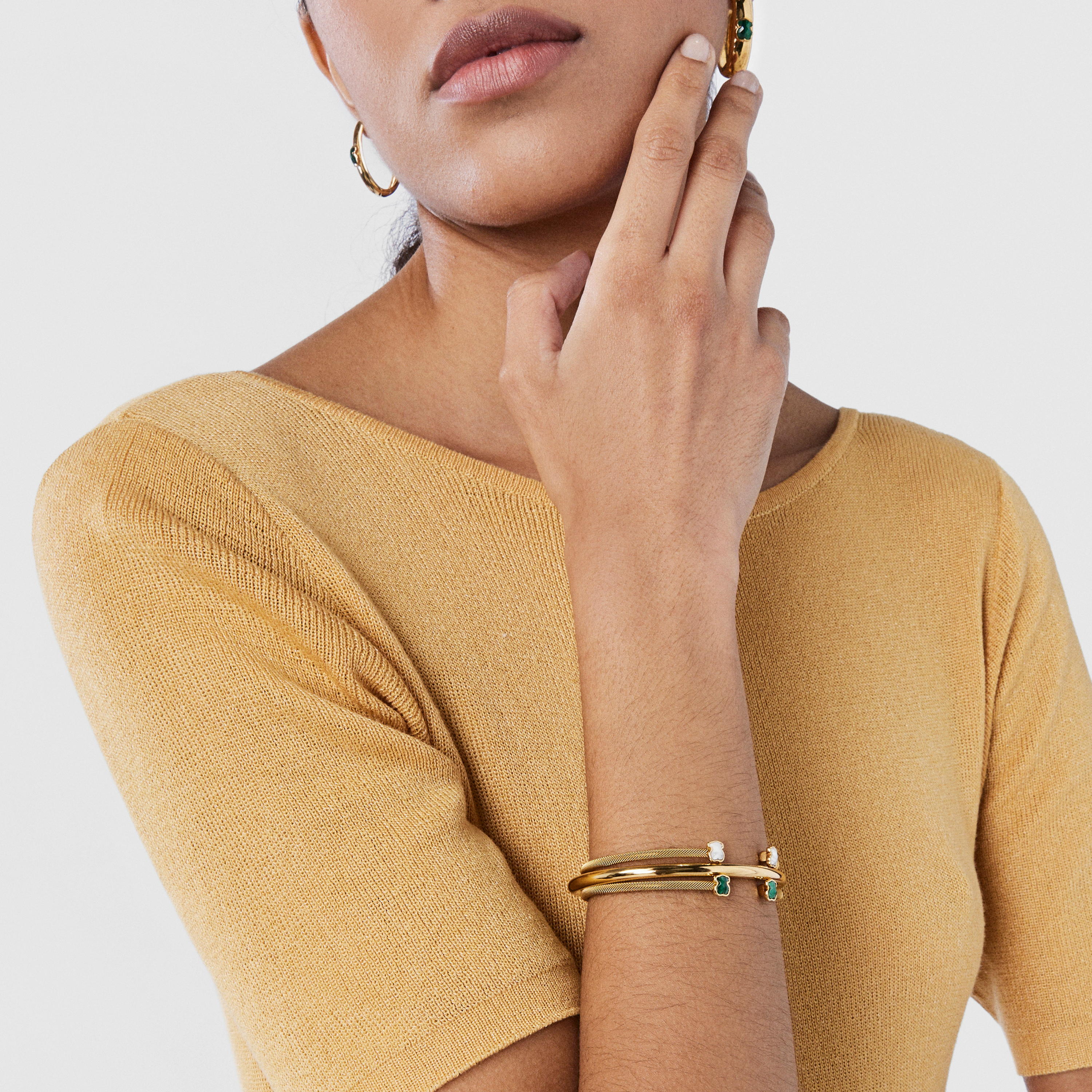Fine gold-colored IP Steel Bracelet with Malachite | TOUS