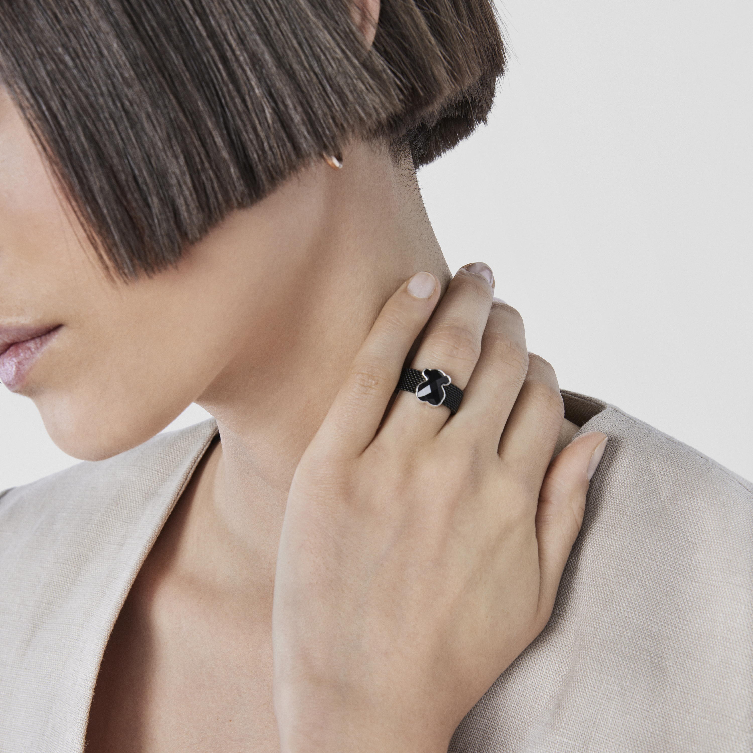 Black IP Steel Mesh Color Ring with Onyx Bear motif