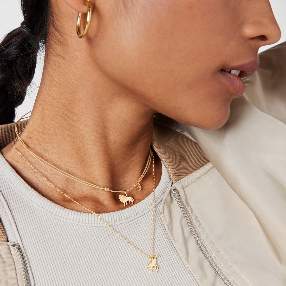 Collar Save le&oacute;n con ba&ntilde;o de oro 18 kt sobre plata y Cord&oacute;n beige