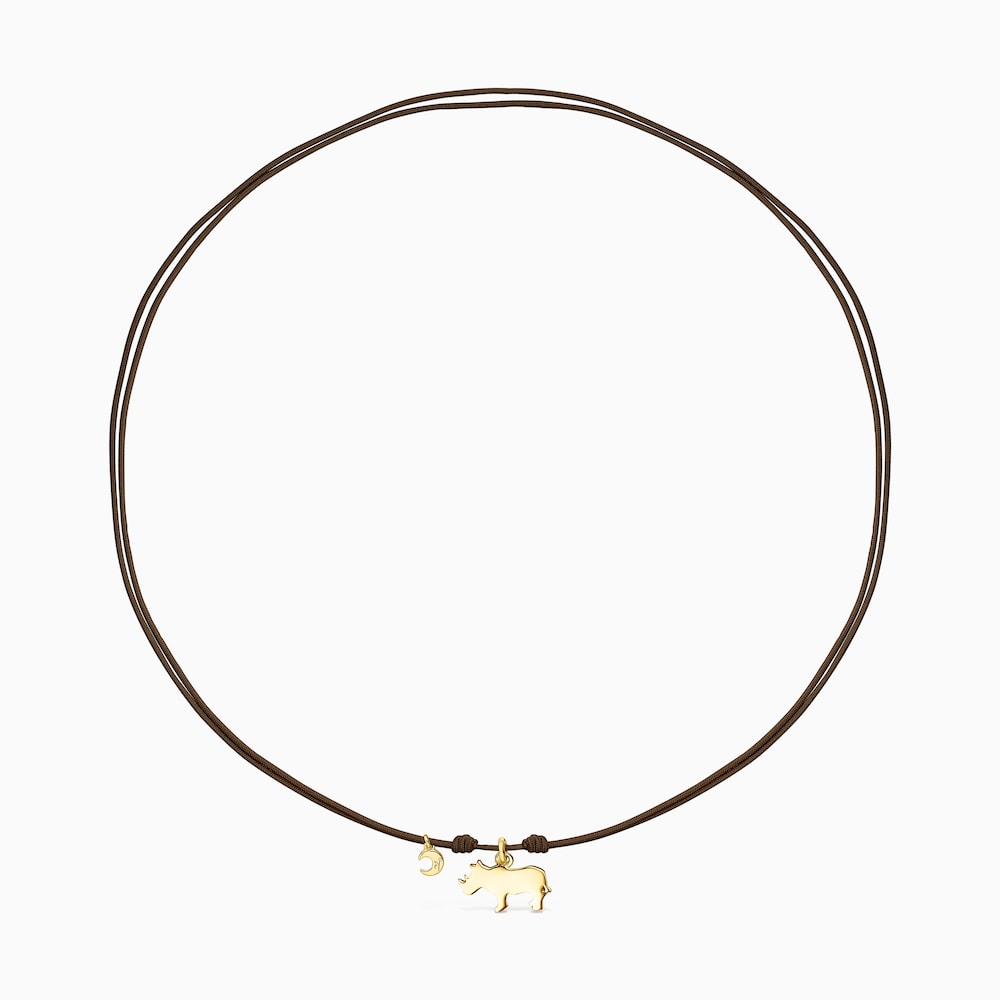Collar Save rinoceronte con ba&ntilde;o de oro 18 kt sobre plata y Cord&oacute;n marr&oacute;n