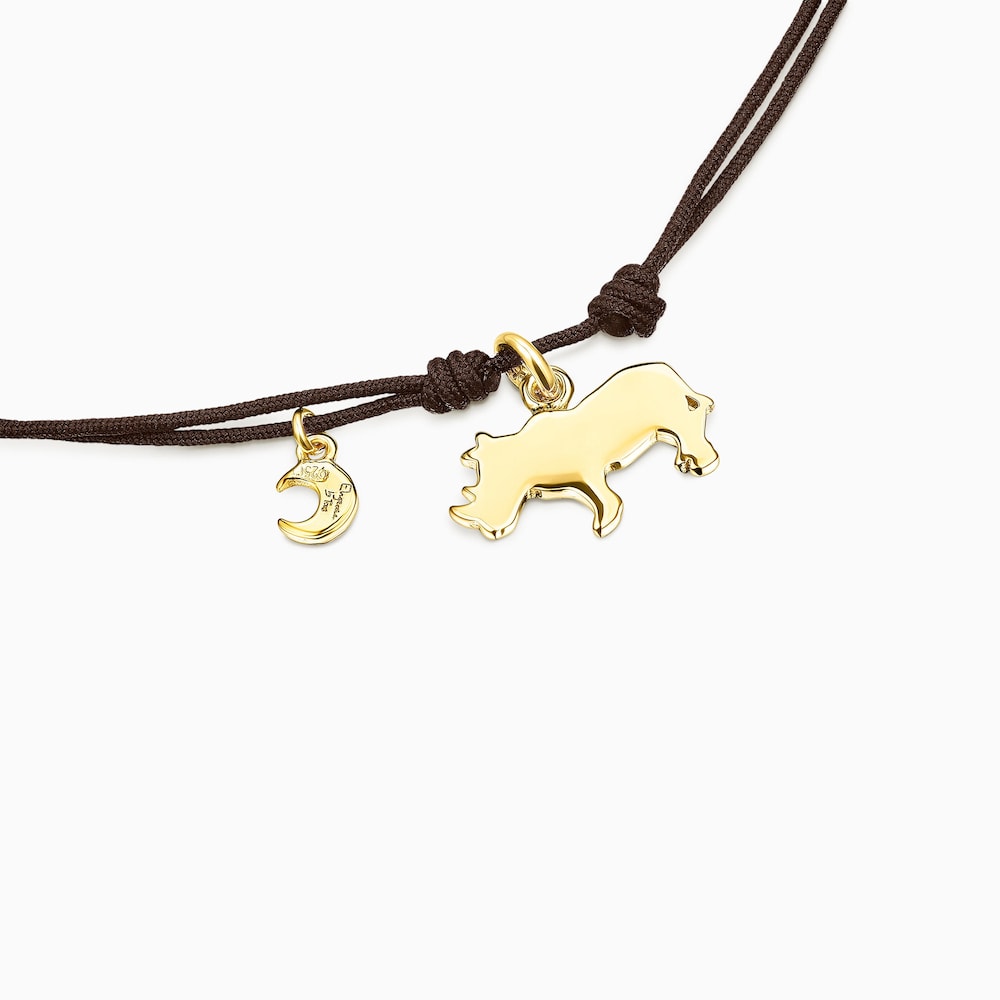 Collar Save rinoceronte con ba&ntilde;o de oro 18 kt sobre plata y Cord&oacute;n marr&oacute;n
