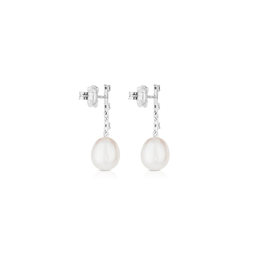 White Gold Les Classiques Earrings with Diamond and Pearl image number 2