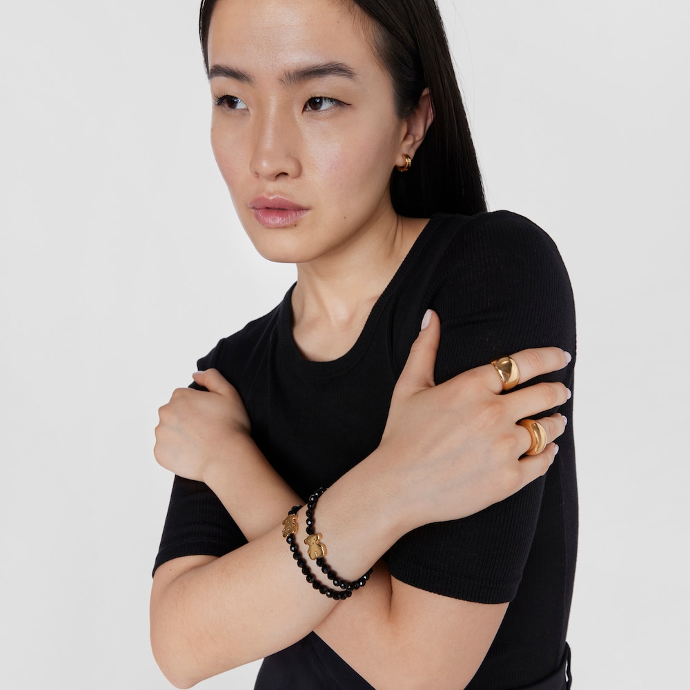 Tous Sweet Dolls &ndash; Elastick&yacute; n&aacute;ramok z &oacute;nyxov s mot&iacute;vom medved&iacute;ka zo žlt&eacute;ho striebra Vermeil