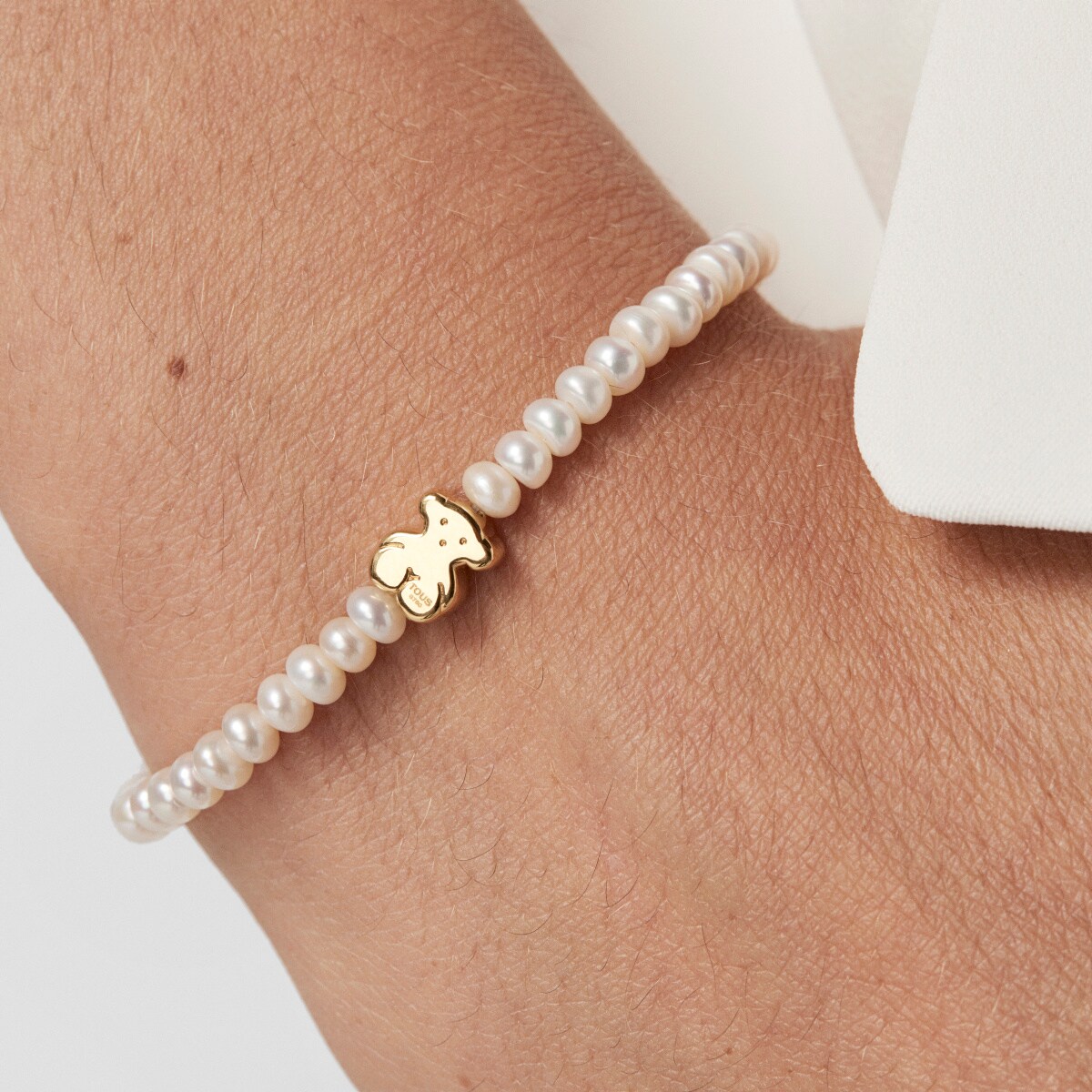 Gold Sweet Dolls Bracelet with pearls and Bear motif
