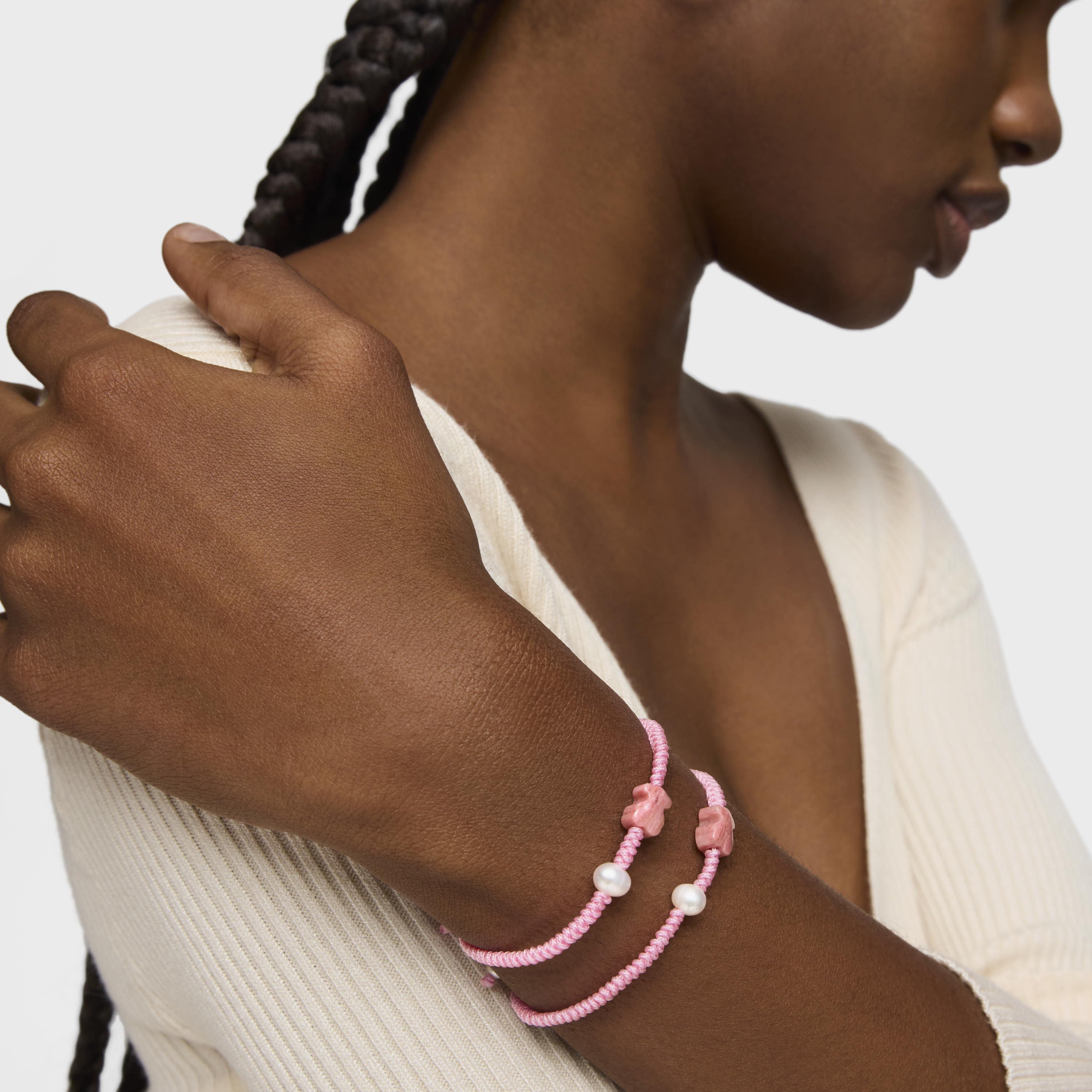 Rhodonite and pearl Tibet Bracelet with Bear motif