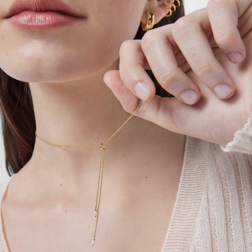 Collar pétalo con baño de oro 18 kt sobre plata y perla Nenufar