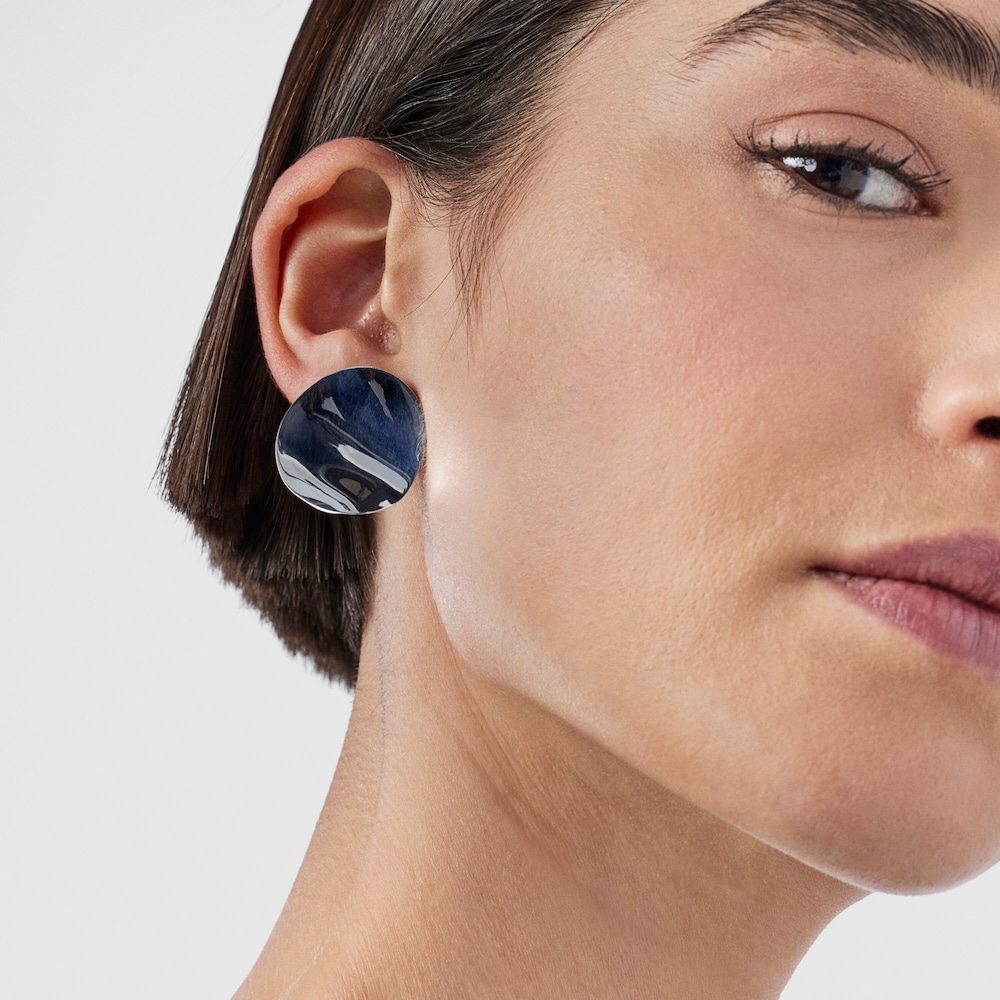 Brincos pequenos Nenufar em Prata