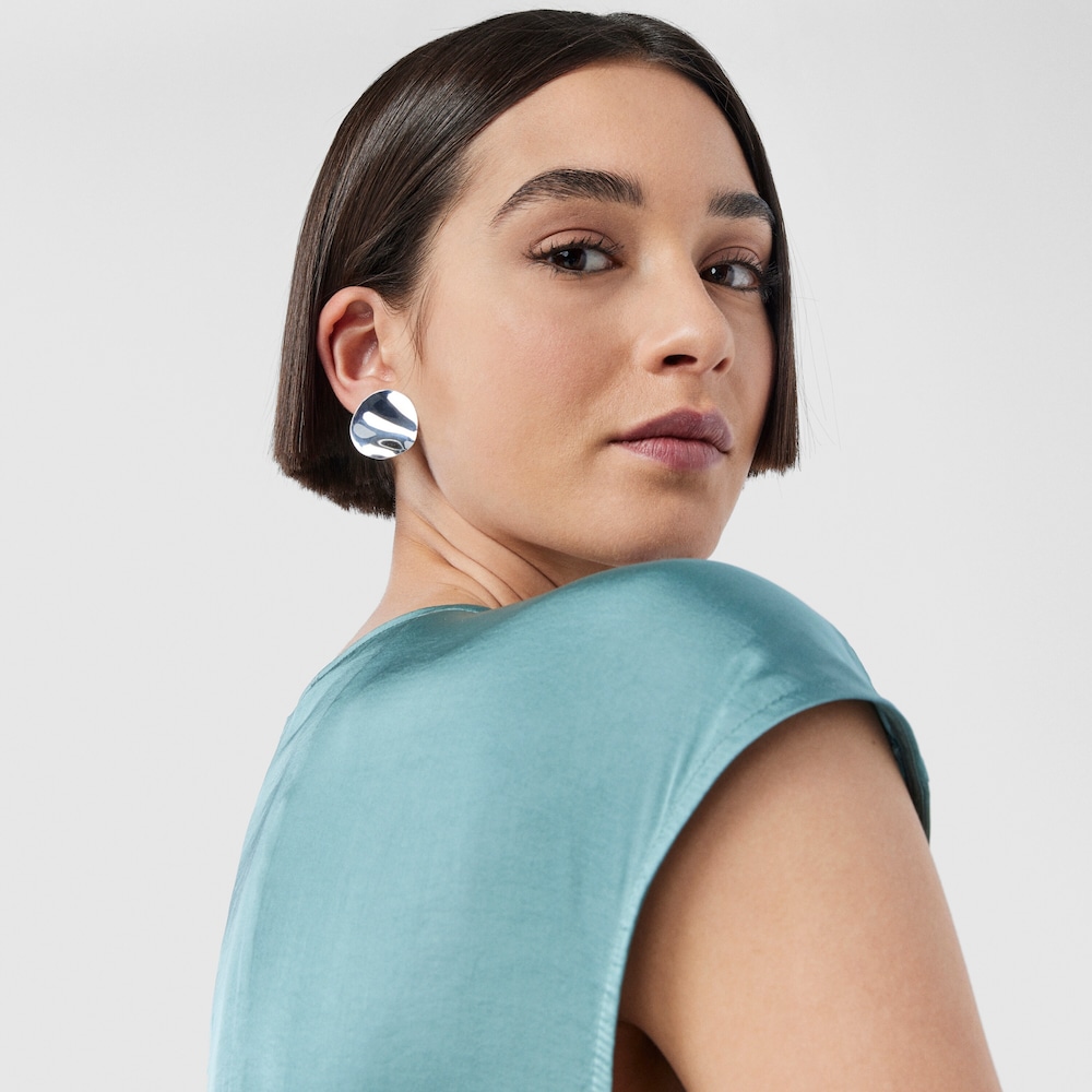 Brincos pequenos Nenufar em Prata