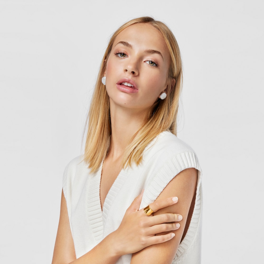 Small 18K gold vermeil Nenufar petal Earrings with Pearl