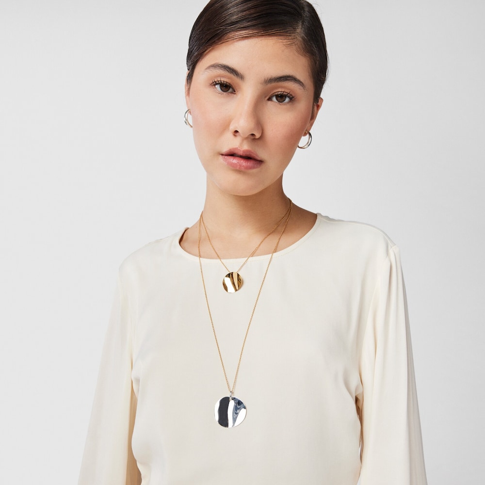 Dije Nenufar p&eacute;talo de plata