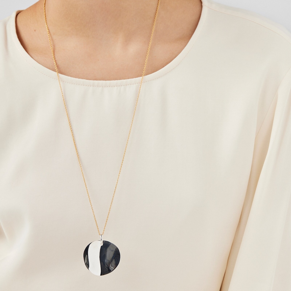 Dije Nenufar p&eacute;talo de plata