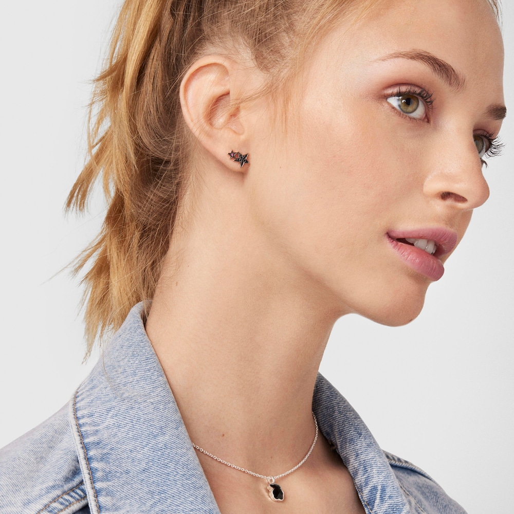 Aretes Teddy Bear Stars con ba&ntilde;o de oro rosa 18 kt sobre plata, espinela y rub&iacute;