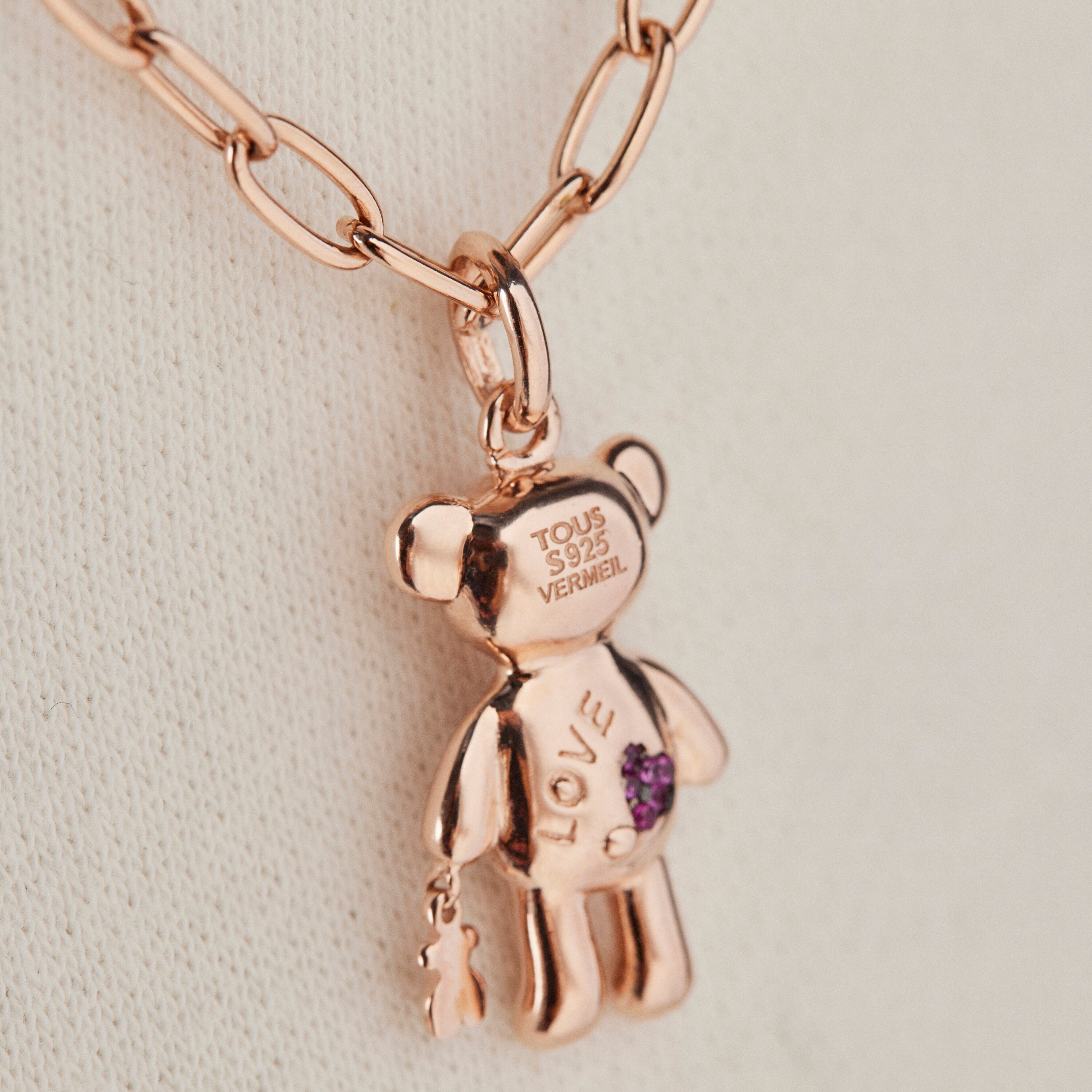 Colgante con baño de oro rosa 18 kt sobre plata y gemas Teddy Bear Stars