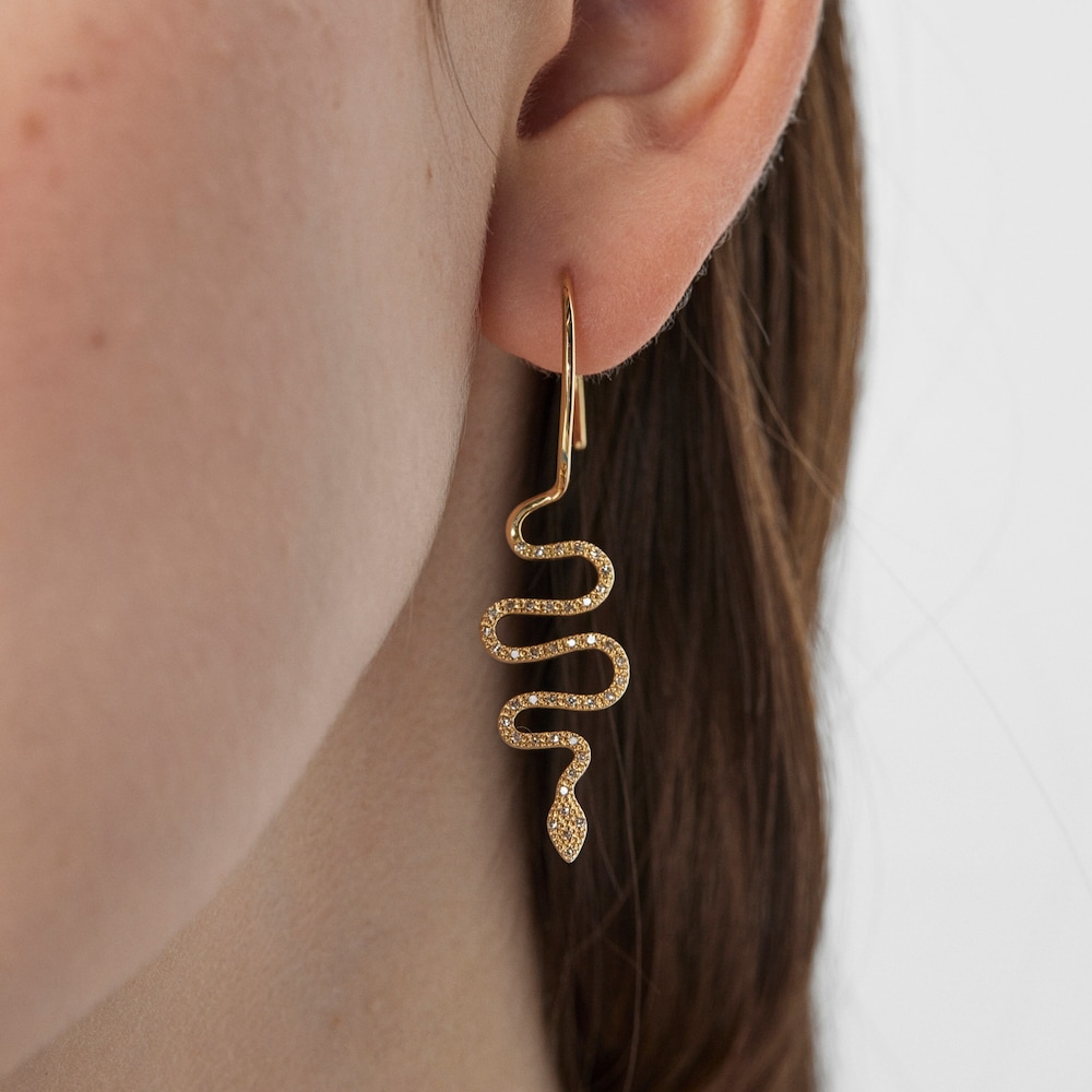 1/2 Pendiente serpiente  de oro y diamantes TOUS Good Vibes