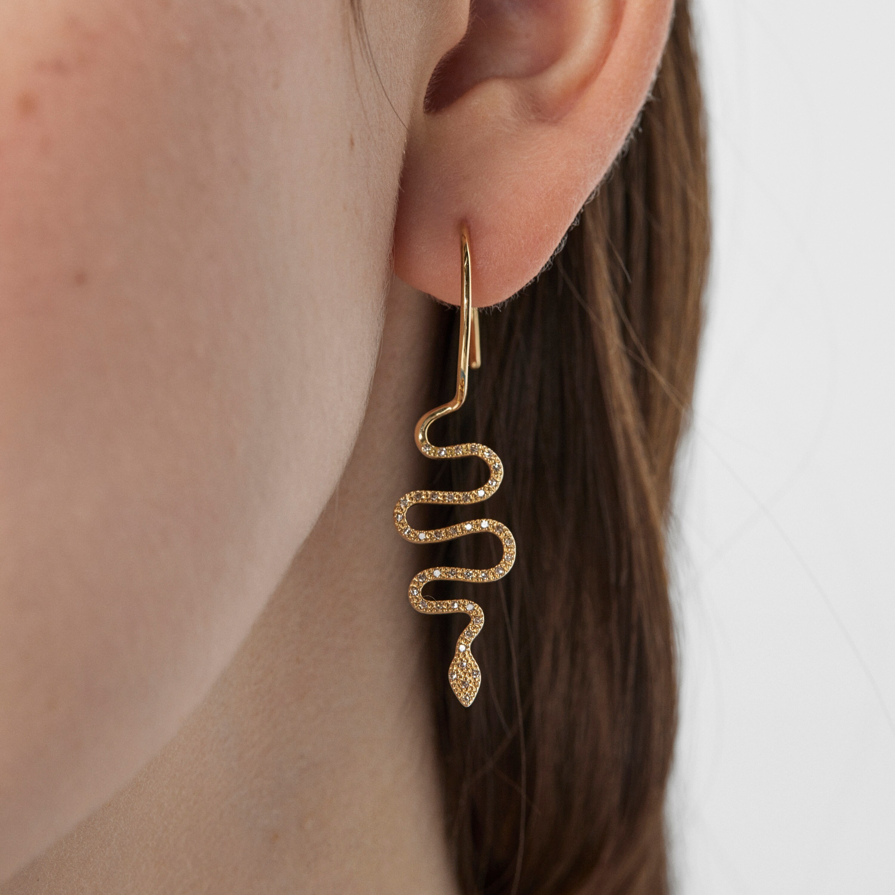 1-2 Pendiente serpiente de oro y diamantes TOUS Good Vibes
