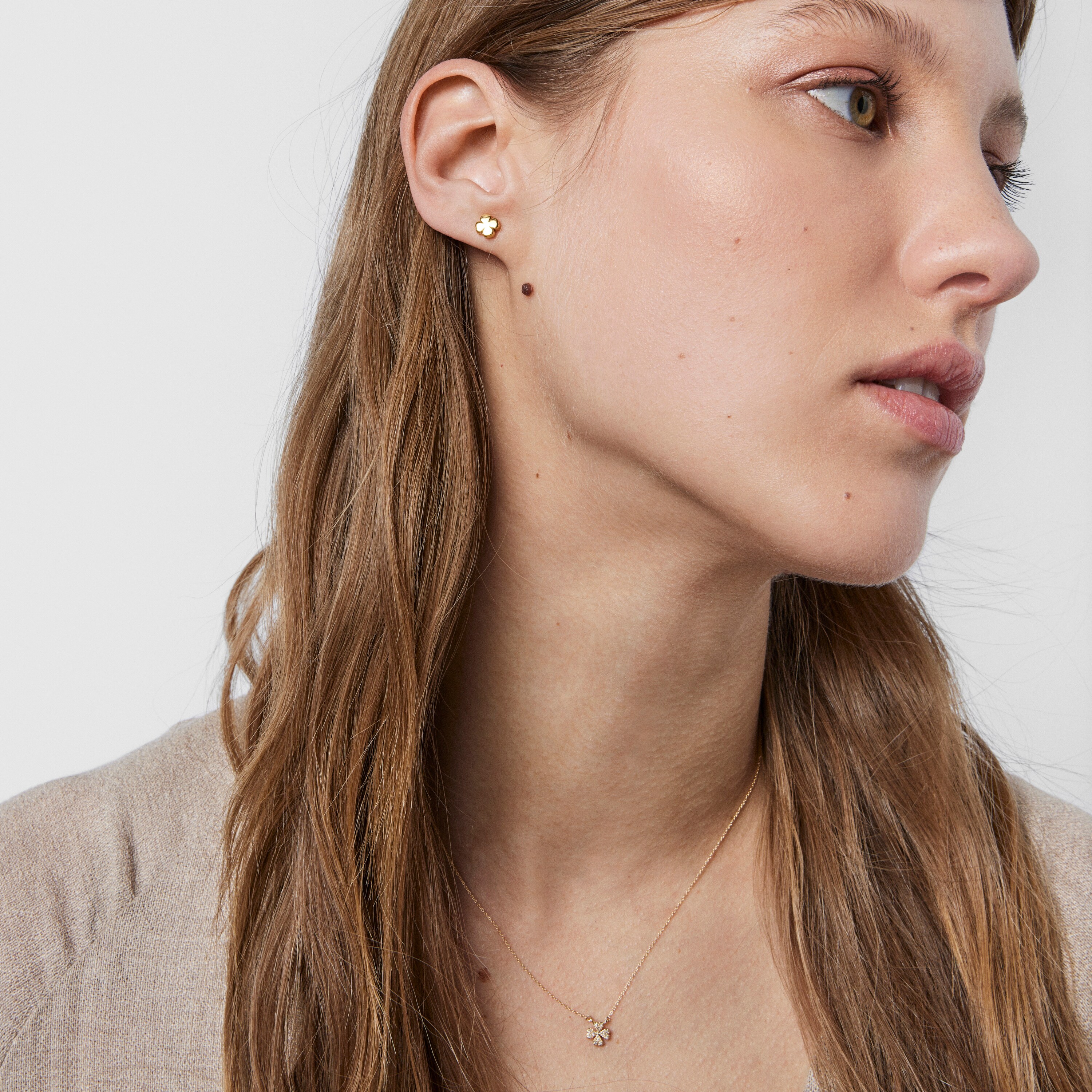 18K solid gold TOUS Good Vibes clover Earrings