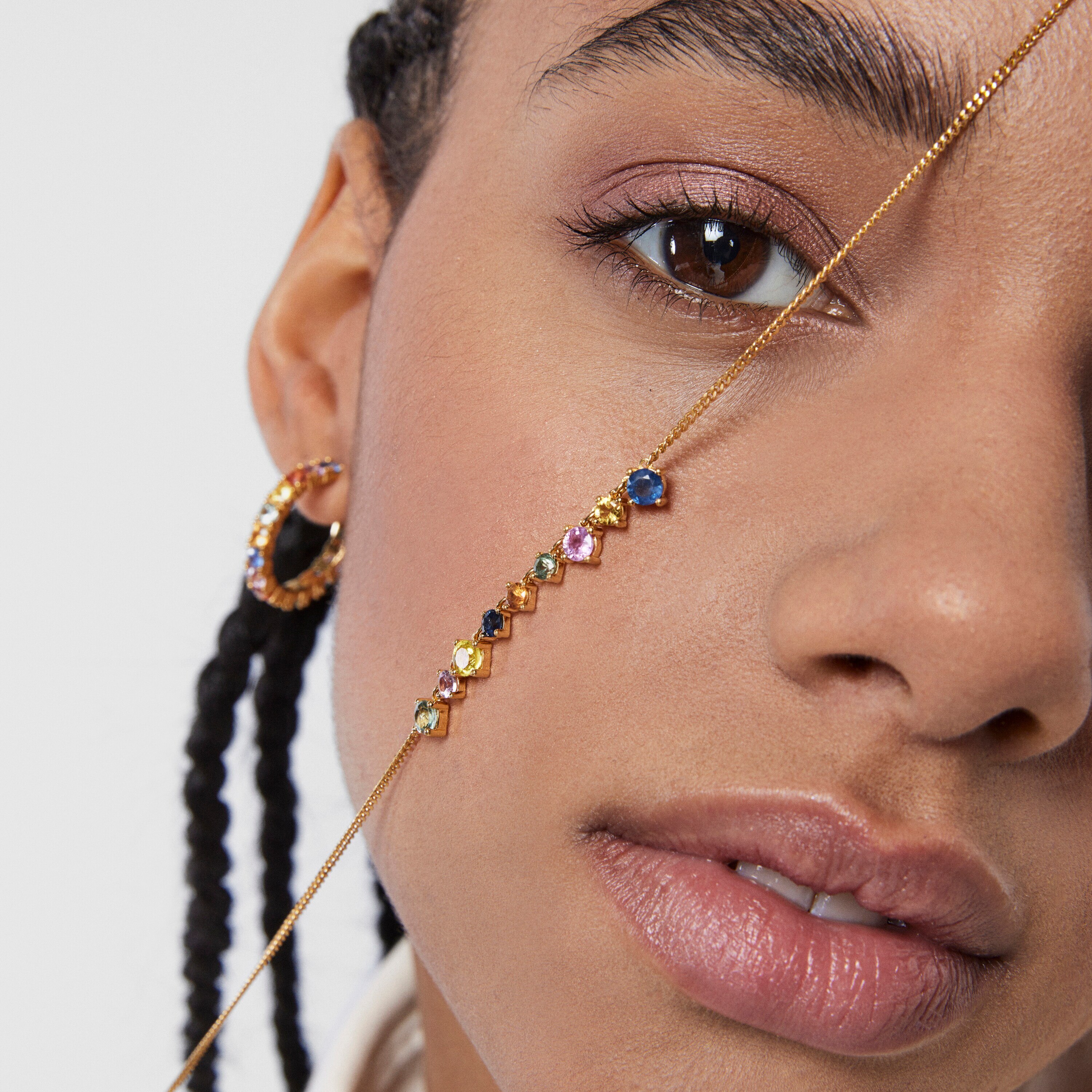 Silver Vermeil Glaring Necklace with multicolored Sapphires