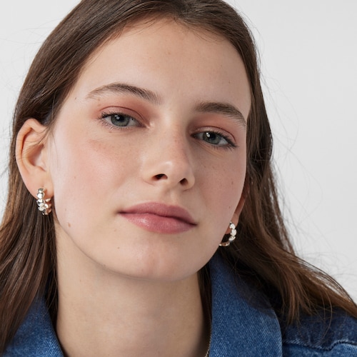 Brincos Mini Icons cora&ccedil;&atilde;o em Prata