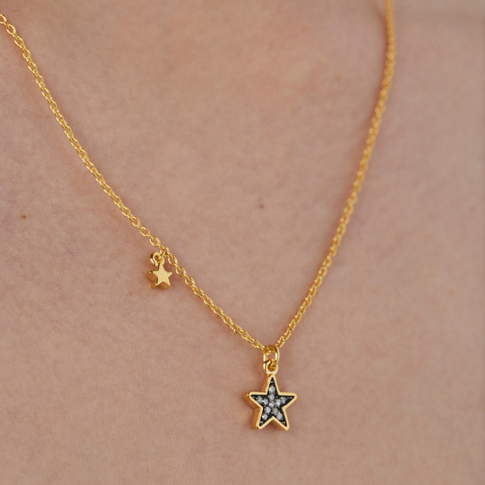 Collar Nocture con ba&ntilde;o de oro 18 kt sobre plata y estrella de diamantes