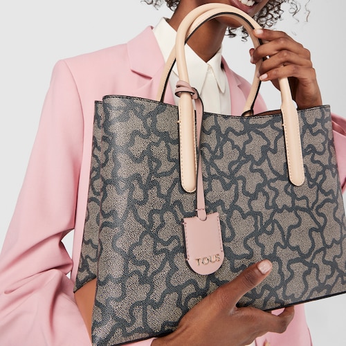 &Pi;&omicron;&lambda;ύ&chi;&rho;&omega;&mu;&eta; &Mu;&alpha;ύ&rho;&eta; &Tau;&sigma;ά&nu;&tau;&alpha; City Kaos Icon