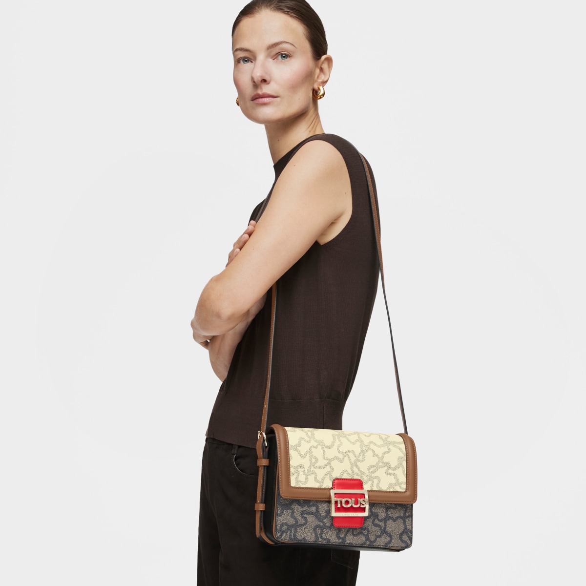 Medium Kaos Icon Multi Beige - Red Shoulder Bag