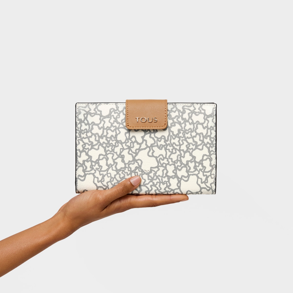 Billetera mediana Kaos Mini beige y negro