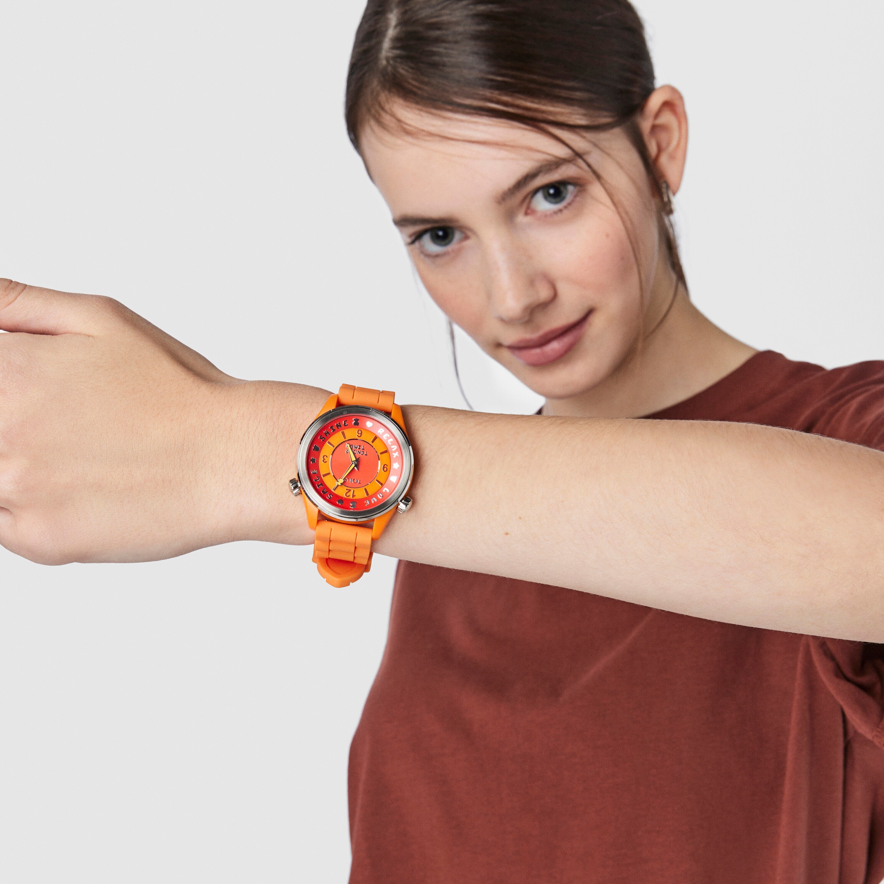 Steel Tender Time Watch with orange silicone strap