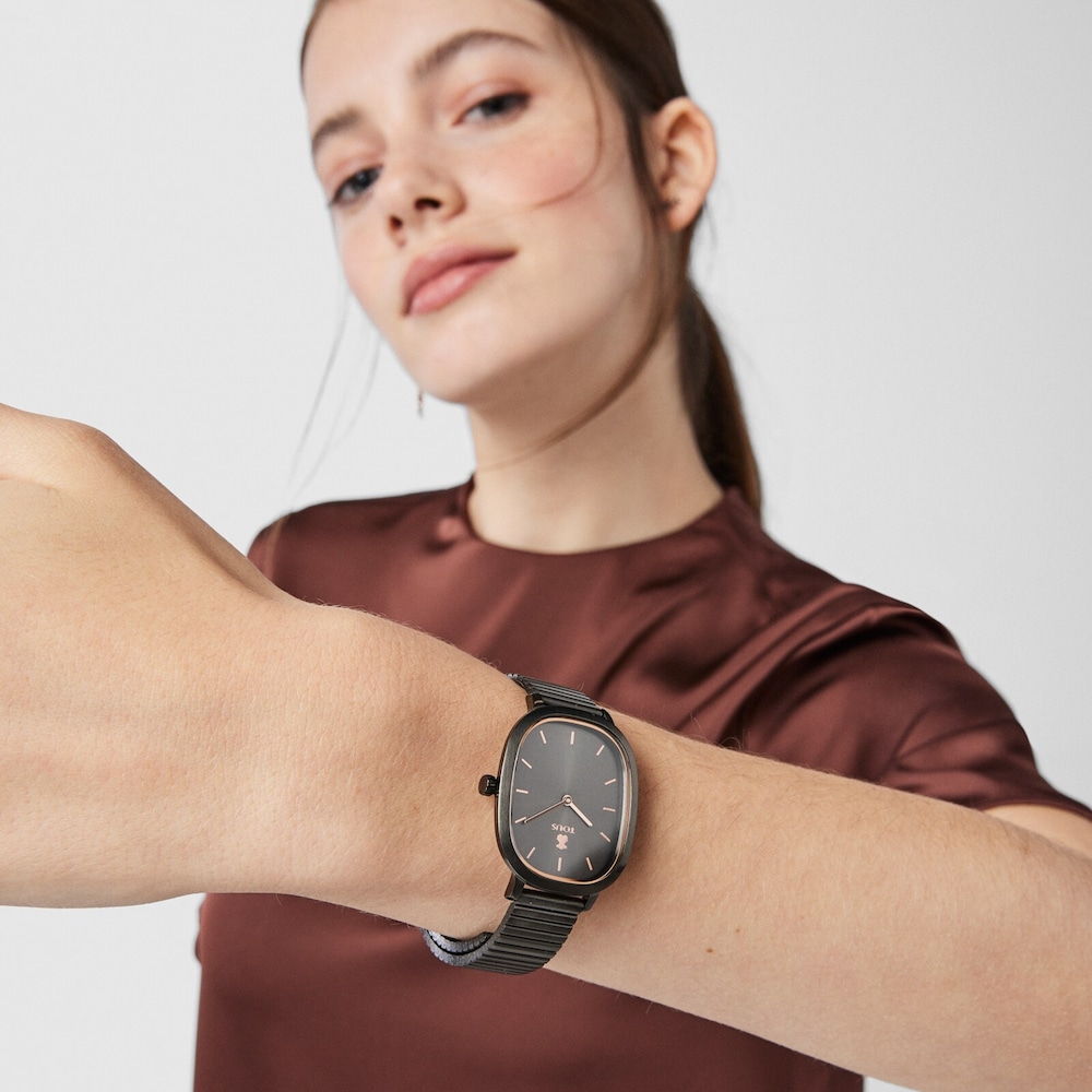 Reloj anal&oacute;gico Heritage Brick de acero IP gris/rosado