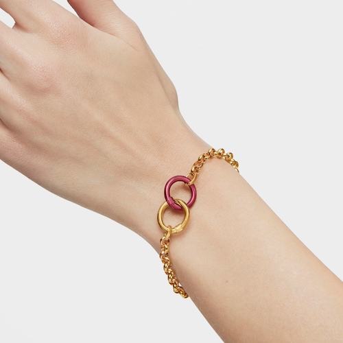 Small red-colored silver Ring Hold