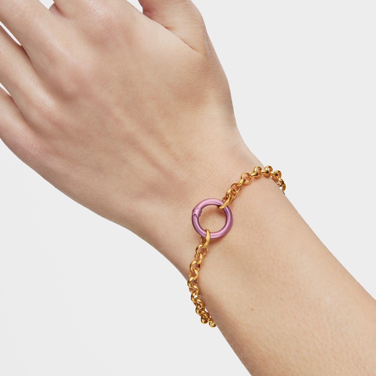 Small pink-colored silver Ring Hold