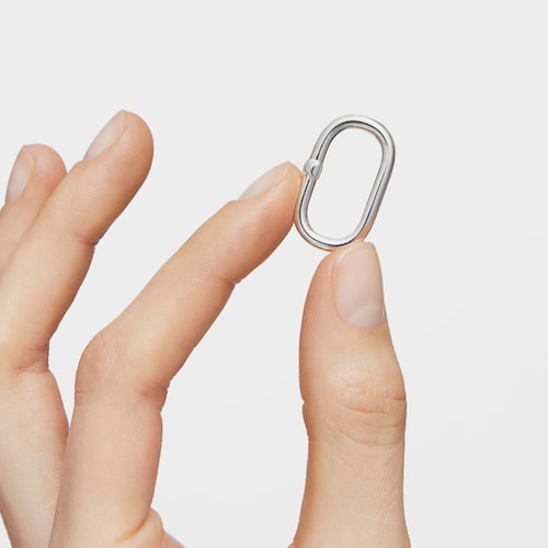 Anilla grande de plata Hold Oval