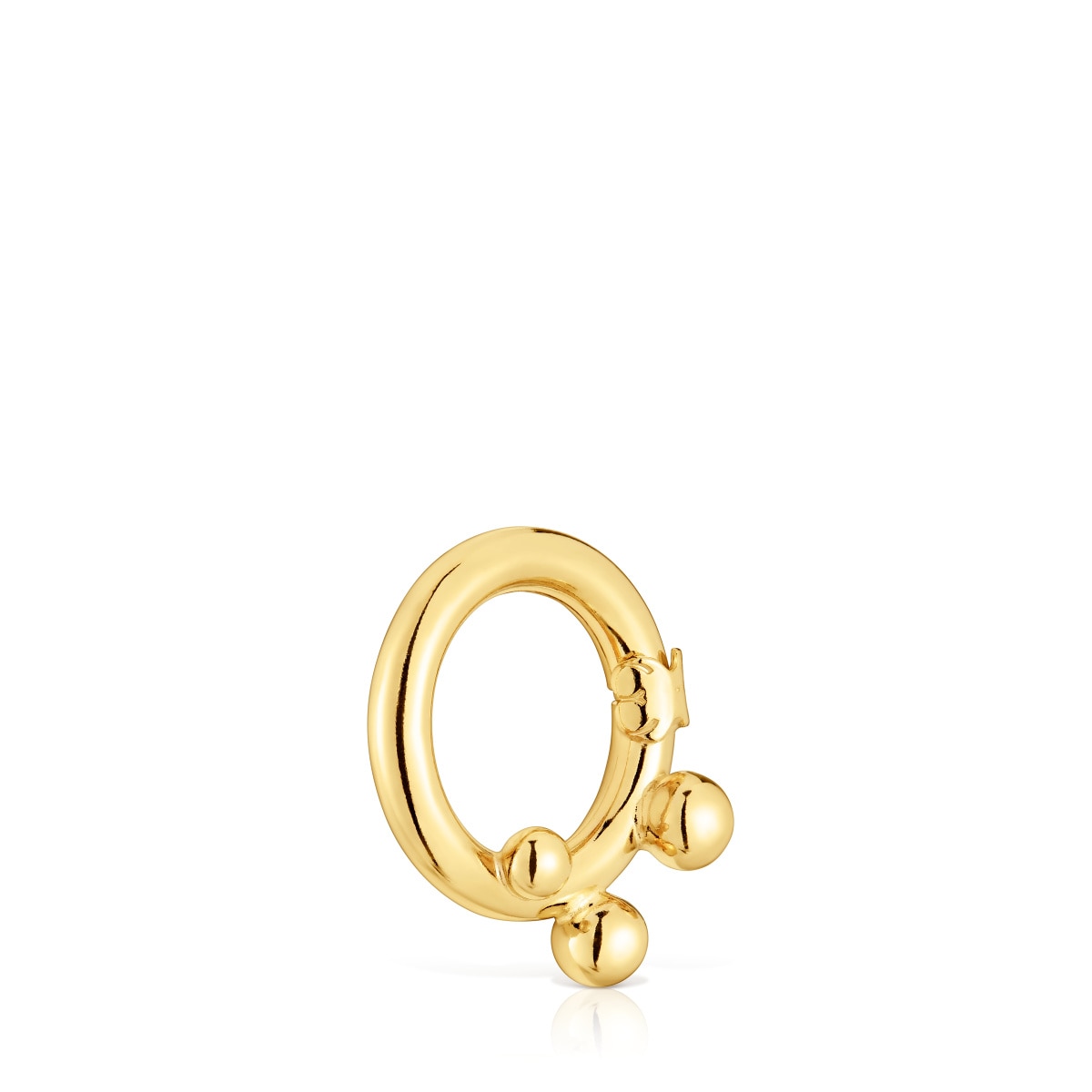 Small Ring with 18kt gold plating over silver and details Hold