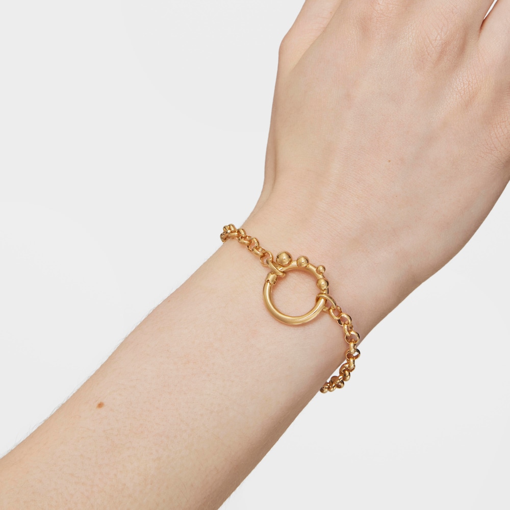 Středn&iacute; stř&iacute;brn&yacute; Kroužek pozlacen&yacute; 18kar&aacute;tov&yacute;m zlatem s&nbsp;ozdobn&yacute;mi prvky Hold