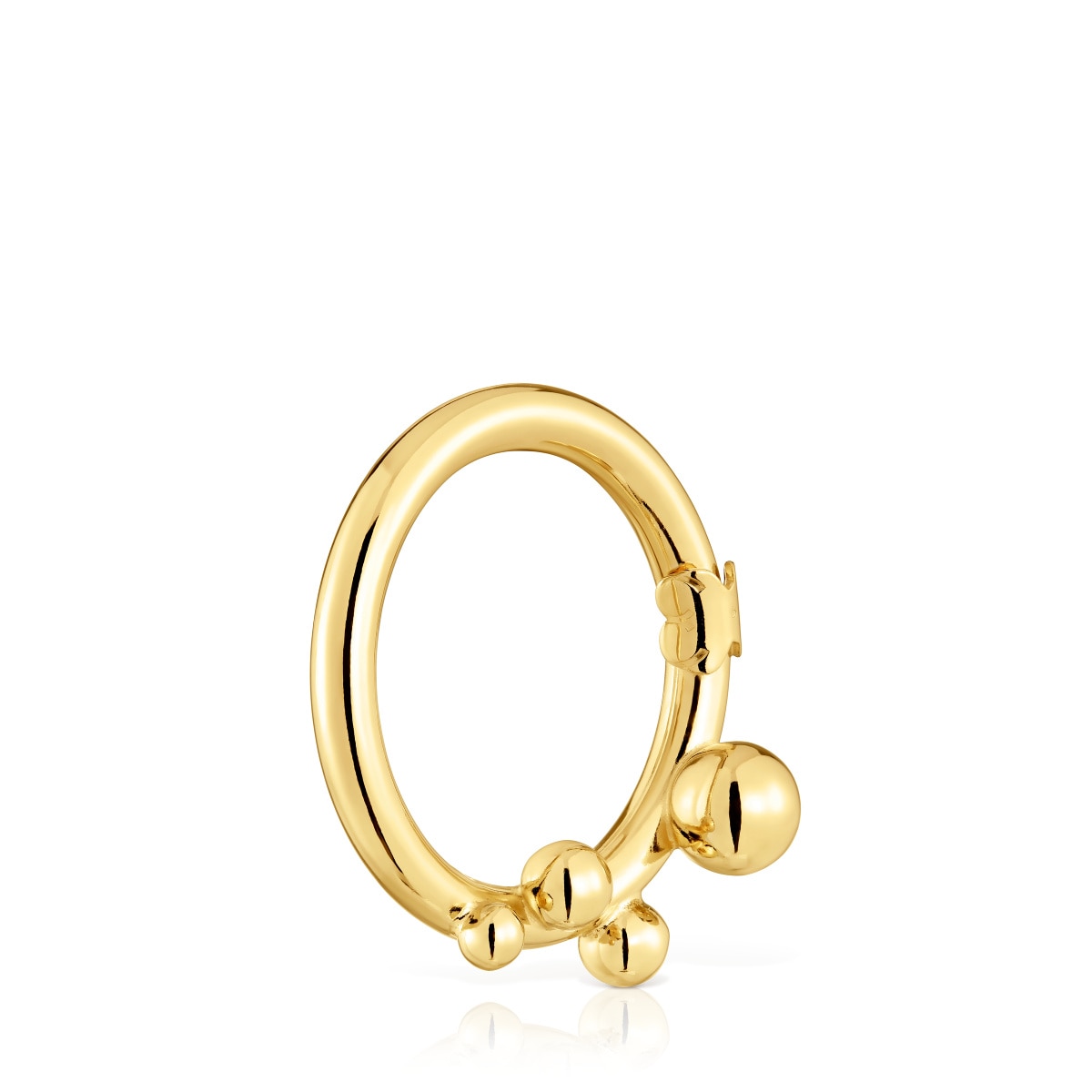Large Ring with 18kt gold plating over silver and details Hold