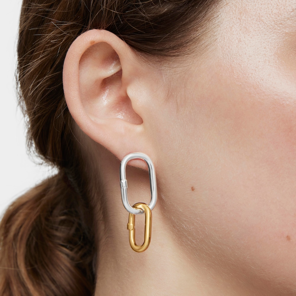 Argola m&eacute;dia banhada a ouro de 18&nbsp;K sobre prata Hold Oval