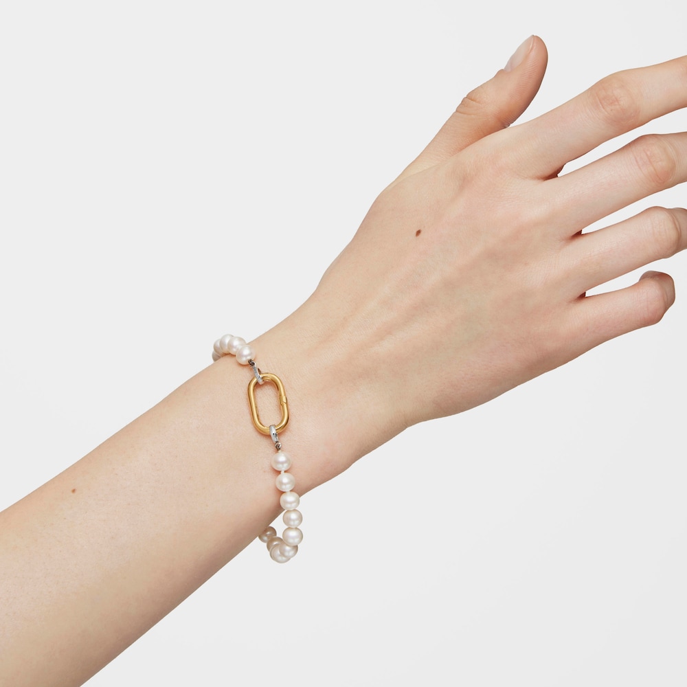 Argola m&eacute;dia banhada a ouro de 18&nbsp;K sobre prata Hold Oval