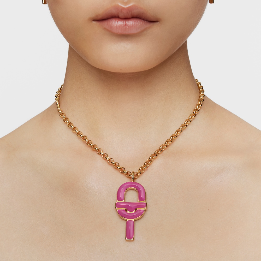 Colgante grande con baño de oro 18 kt sobre plata y esmalte fucsia TOUS MANIFESTO image number 4