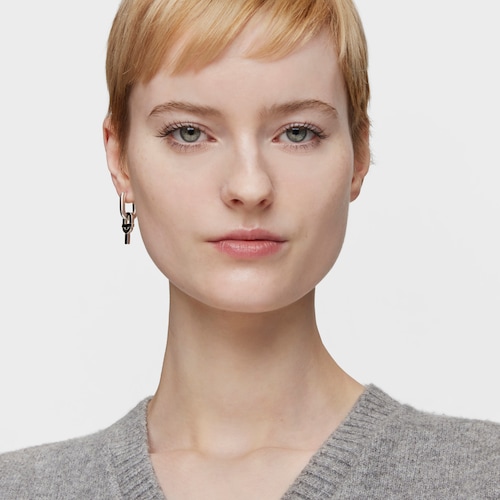 Silver single Hoop earring with black motif pendant TOUS MANIFESTO