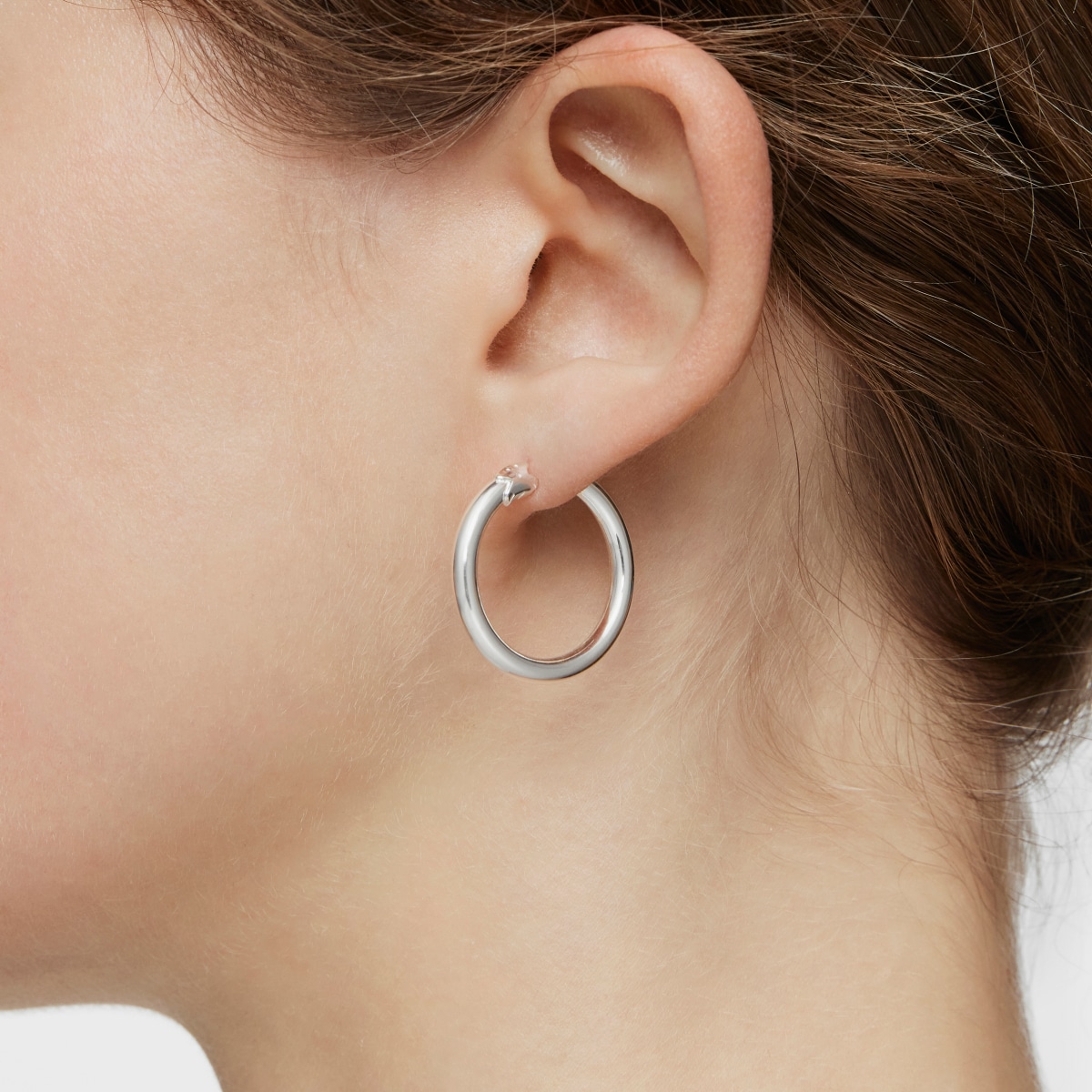 Short-long silver Earrings with rings and details Hold