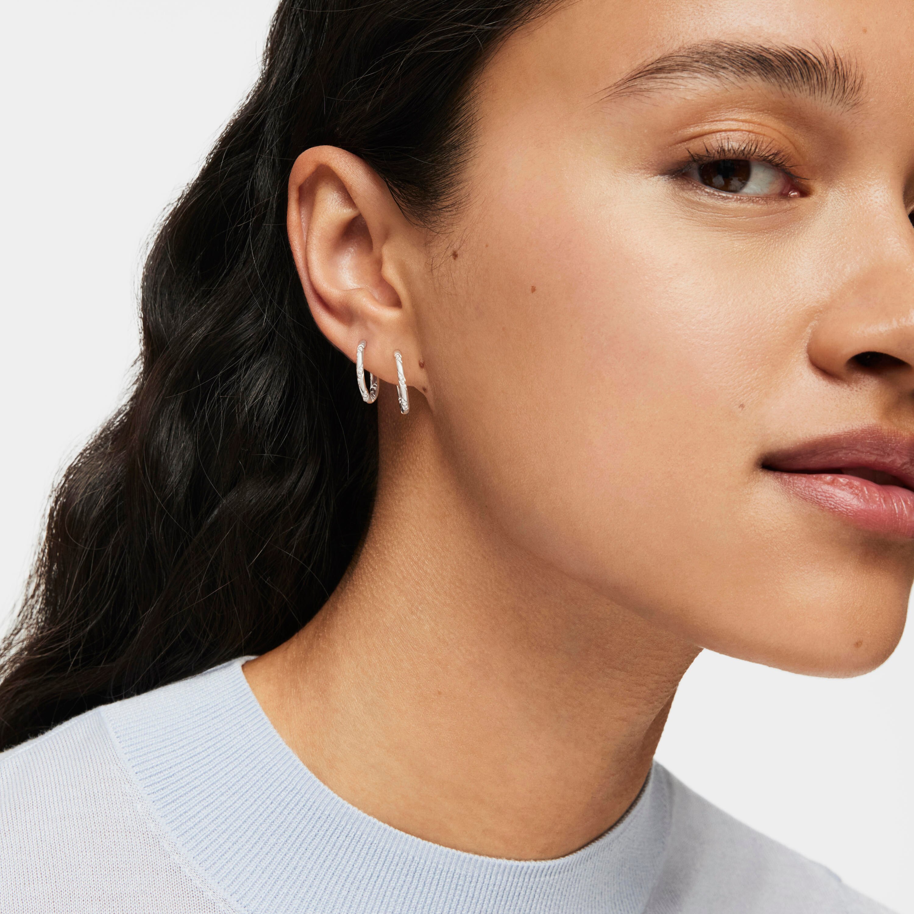 Twisted 12 mm silver Hoop earrings