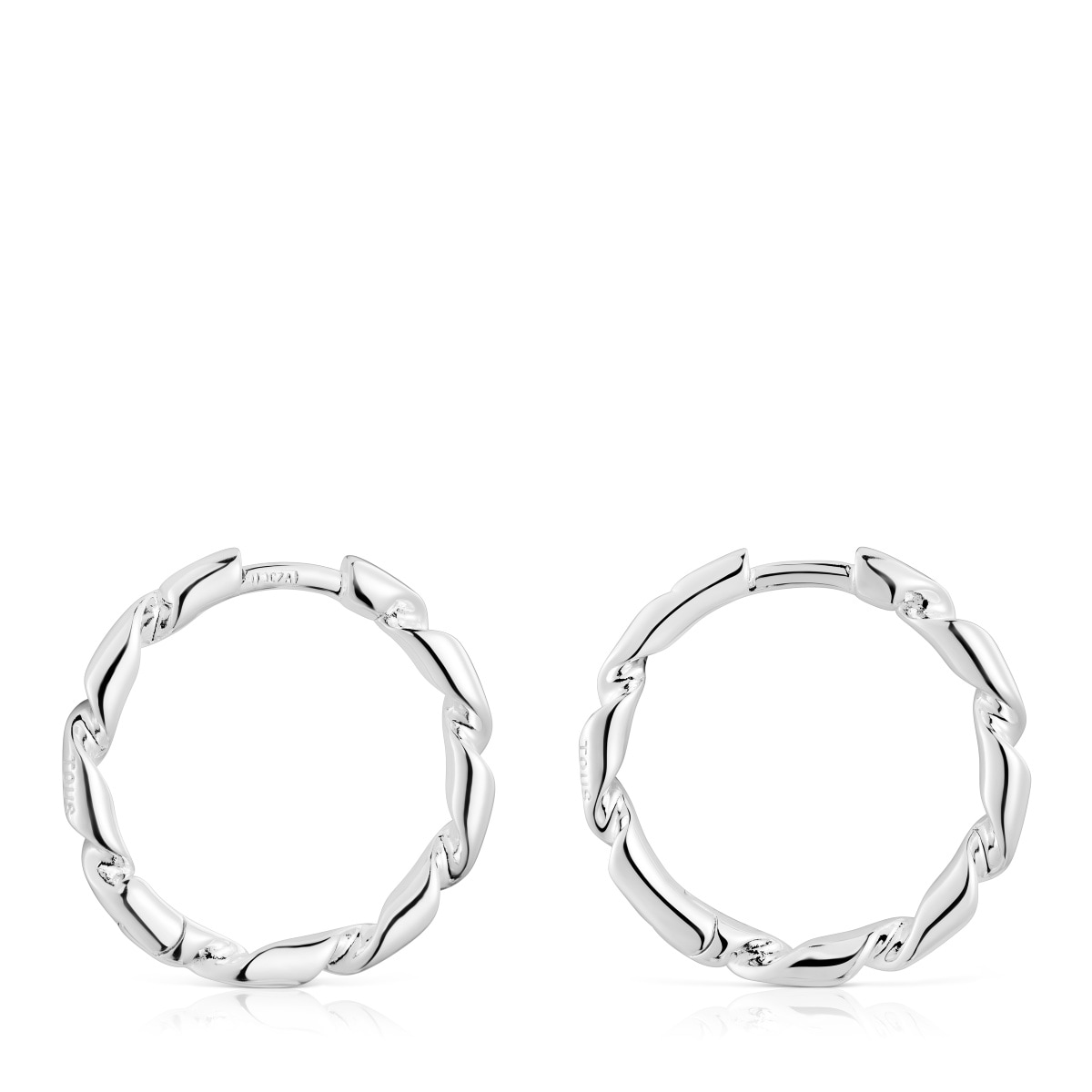 Twisted 15 mm silver Hoop earrings