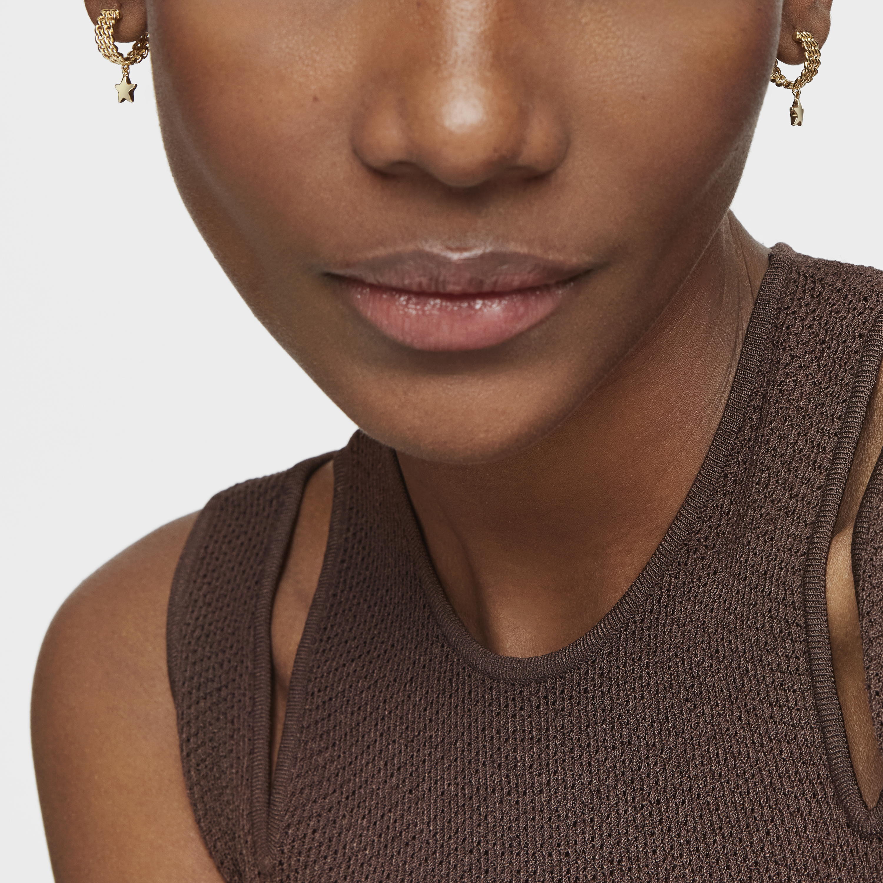 Short Hoop earrings with 18K gold vermeil and star motif Bold Motif