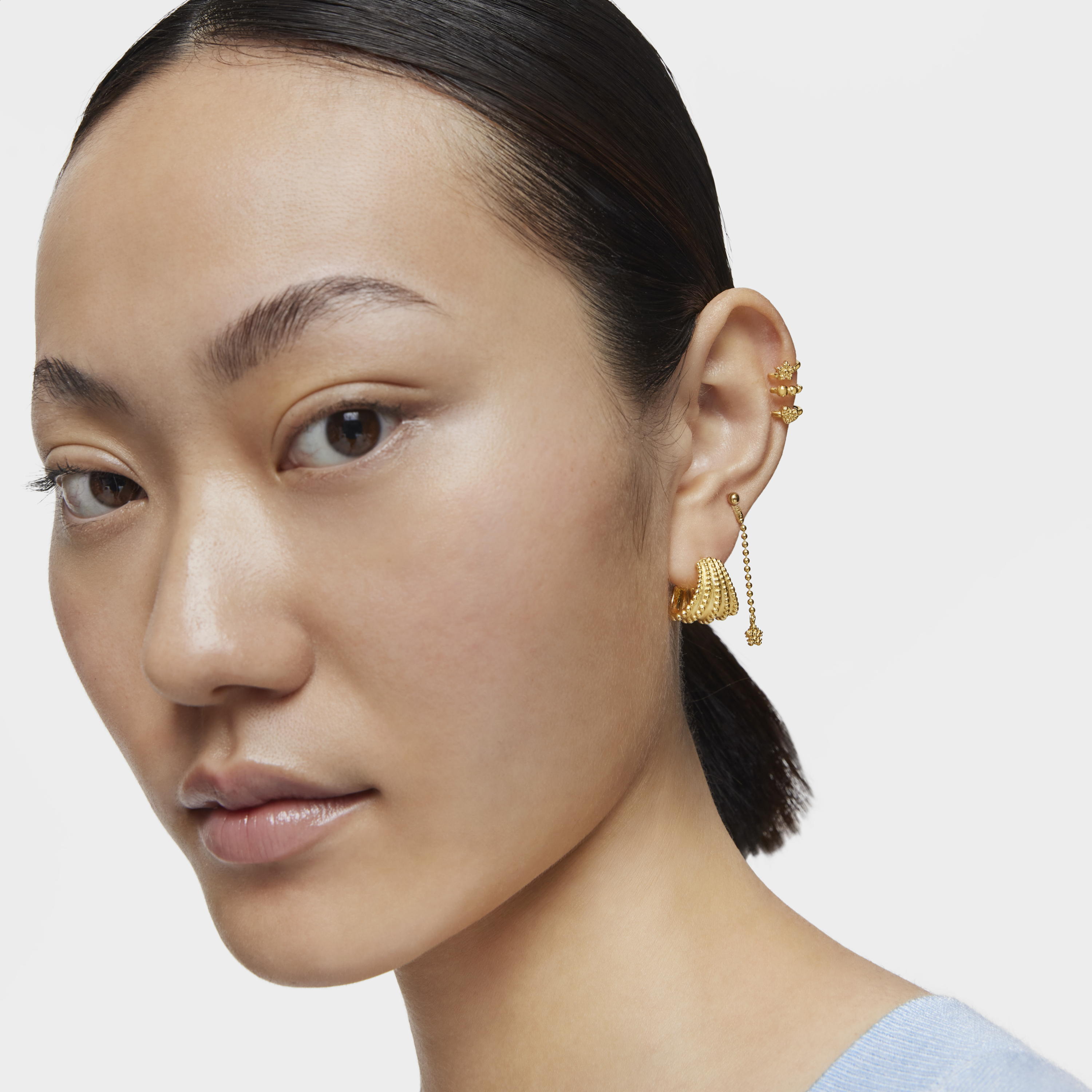 Earcuff espiral con baño de oro de 18 kt sobre plata TOUS Grain
