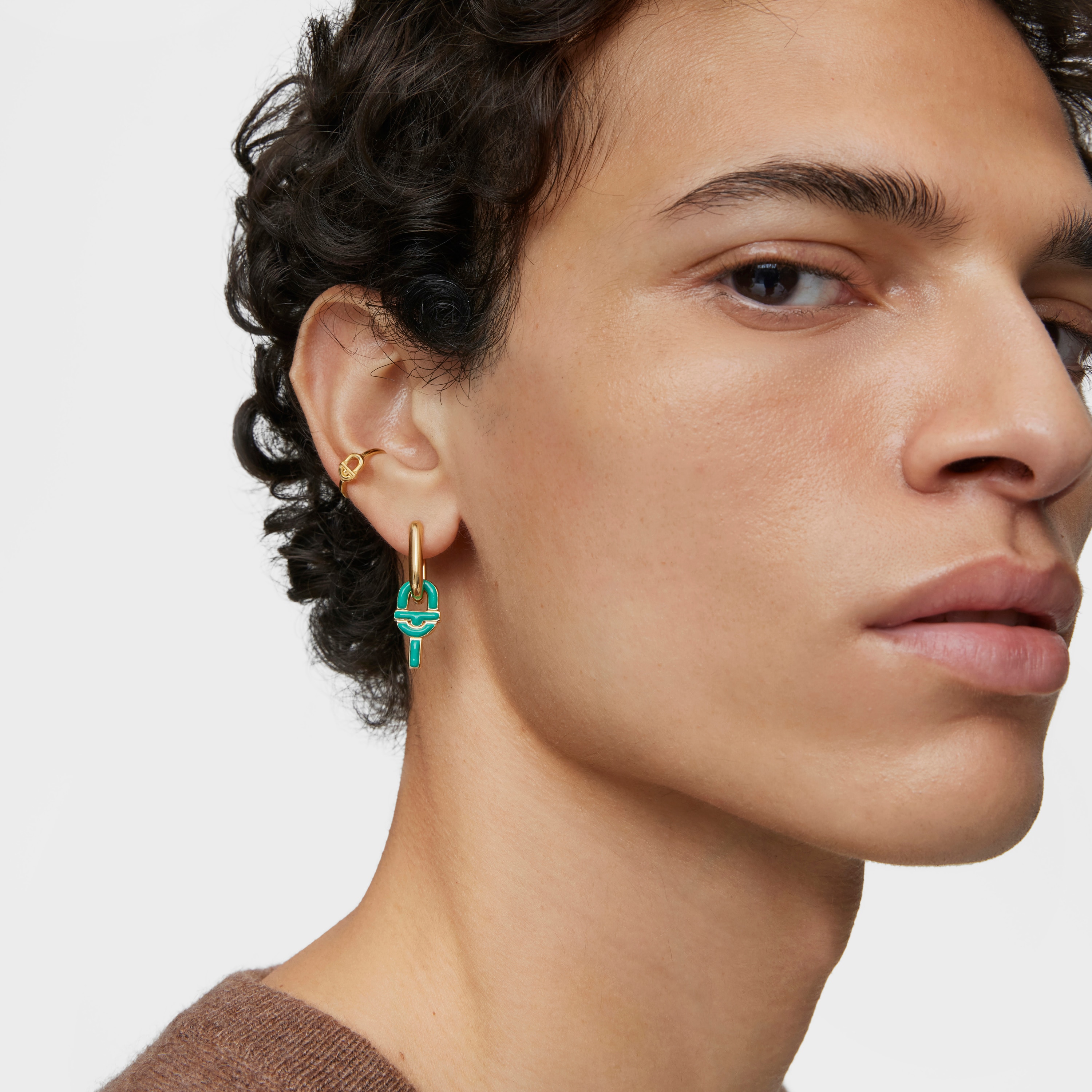 Earcuff with 18K gold vermeil TOUS MANIFESTO