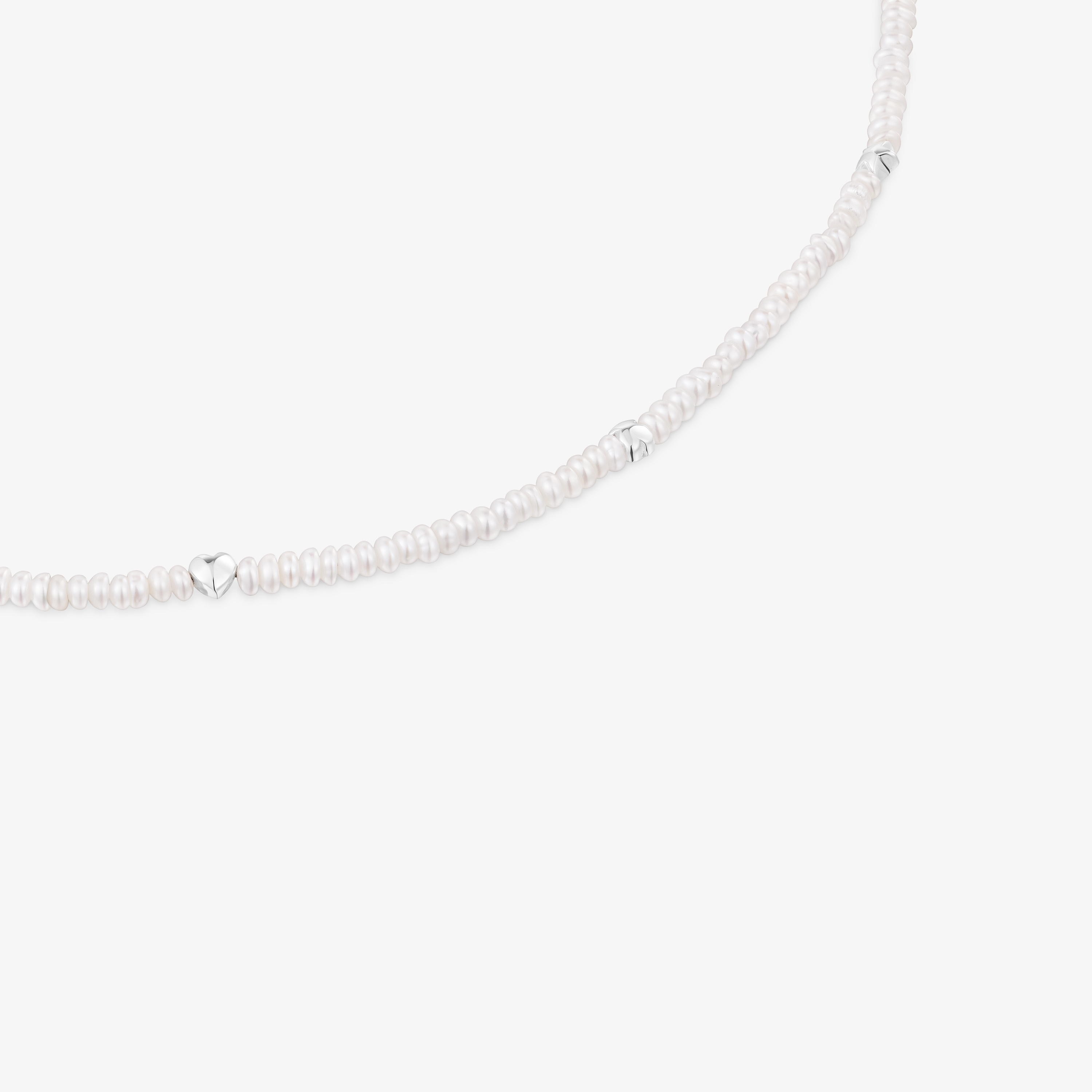 Short cultured pearl Necklace with motifs in silver Bold Motif